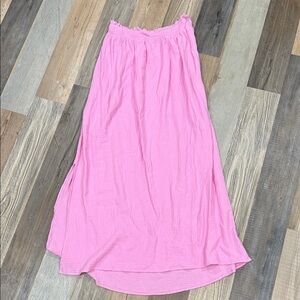 Linen bubble gum pink strapless maxi dress